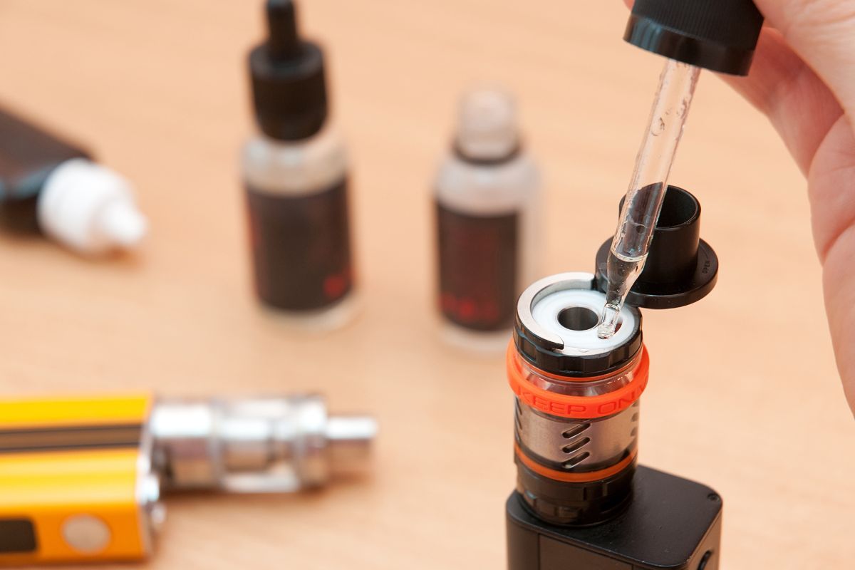 Vape juice and vape cart